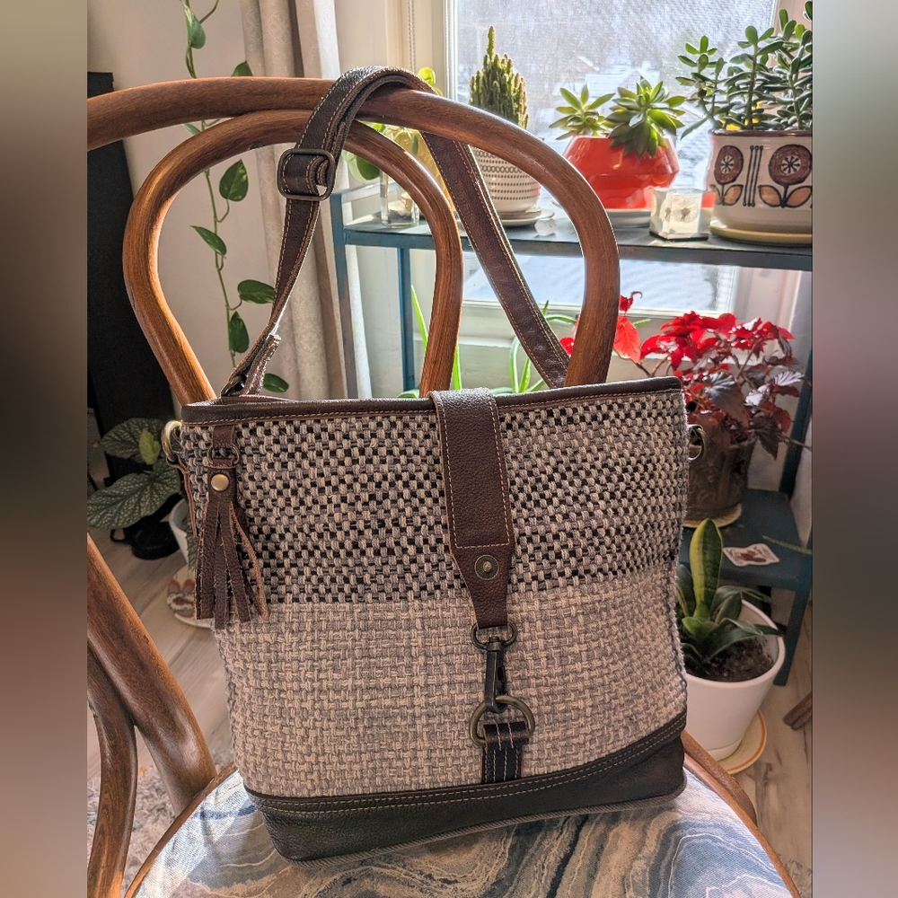 Myra Bag Crossbody Purse Texurized Look & Leather - Picture 3 of 15